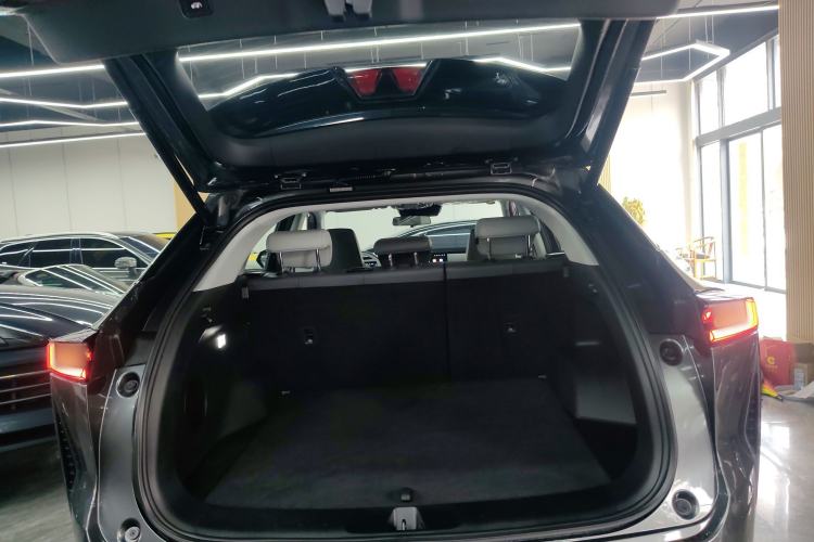 Used Changan UNI-Z New Energy 2024 Blue Whale Smart Electric iDD 125km Beyond Edition