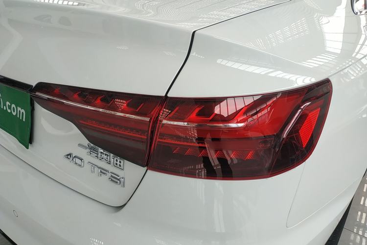 Used Audi A4L 2024 40 TFSI Luxury Dynamic Edition Right Rear Taillight