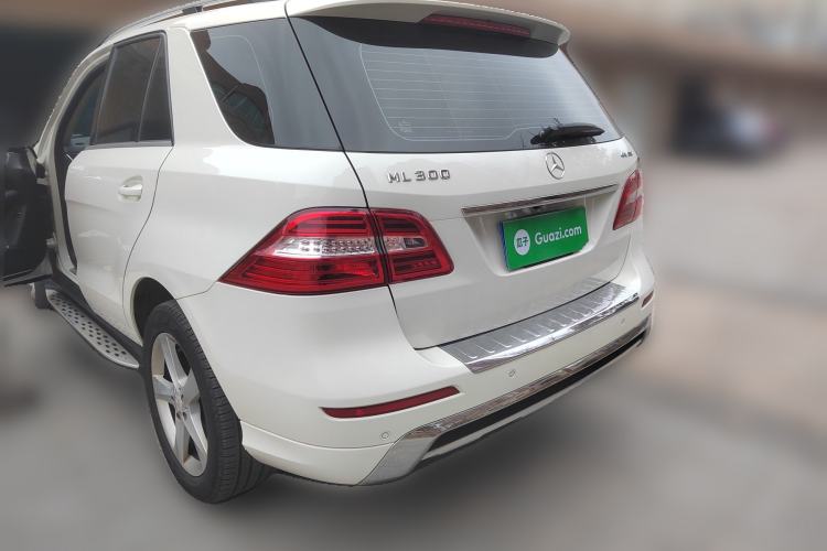 Used Mercedes-Benz M-Class 2012 ML 300