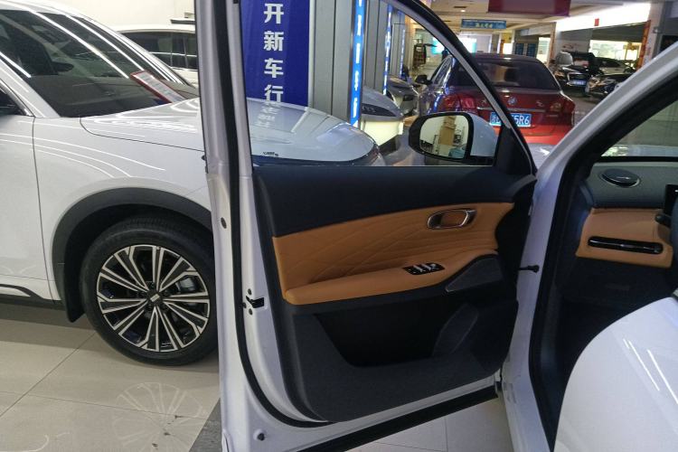 Used Geely Galaxy Galaxy Xingjian 7 EM-i 2025 120km Launch+ Version
