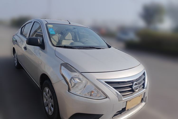 Used Nissan Sunny 2015 1.5XE Manual Comfort Edition
