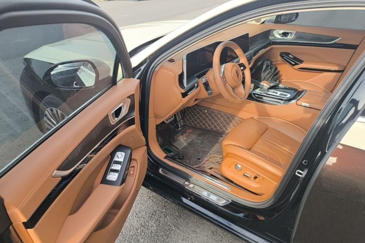 Used Hongqi H9 2024 2.0T Qichang Luxury Business Edition
