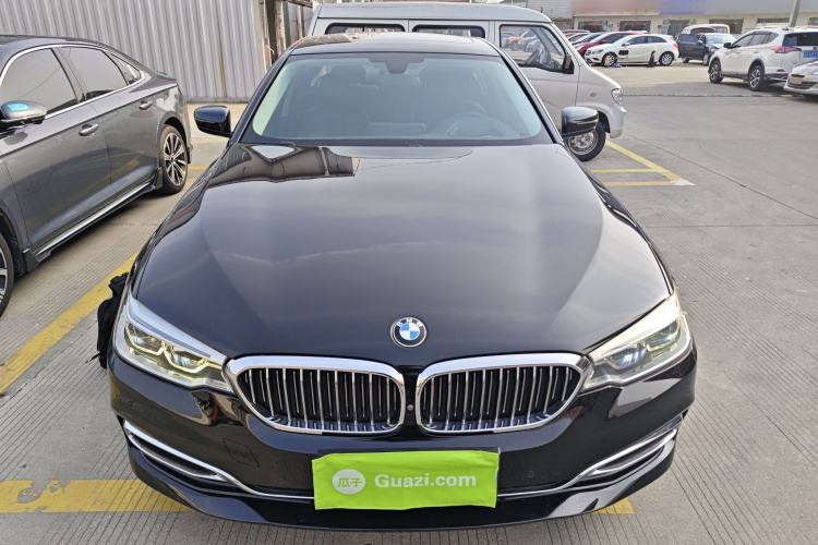 Used BMW 5 Series 2018 Facelifted 530Li Luxury Edition Premium Package
