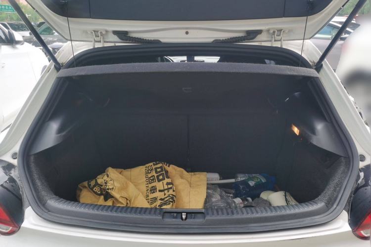 Used Volkswagen Scirocco 2013 2.0 TSI Million-Mile Edition Trunk