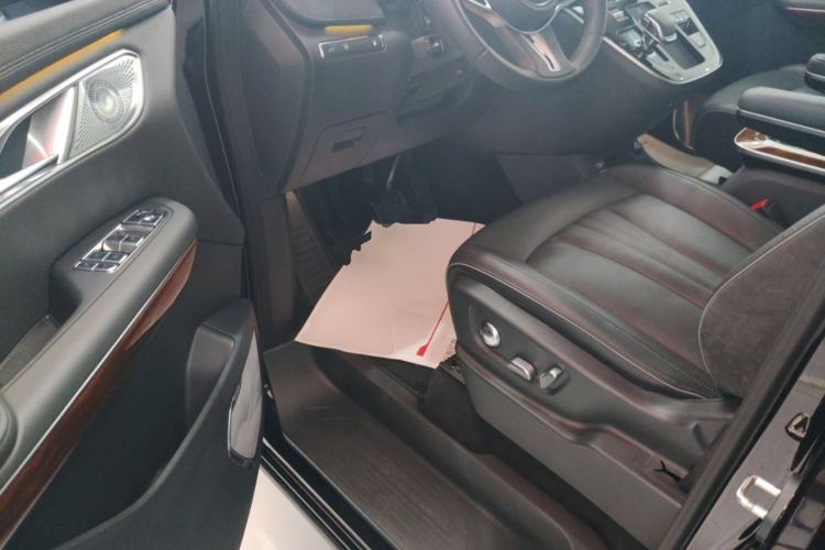 Used Hongqi HQ9 PHEV 2024 2.0T Four-Wheel Drive Luxury Edition Driver Seat