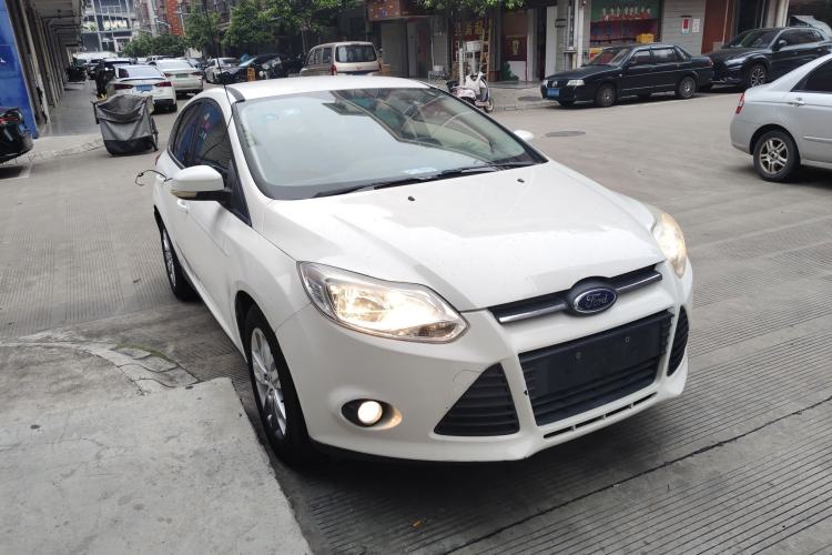 Used Ford Focus 2012 Hatchback 1.6L Automatic Comfort Model Exterior 1