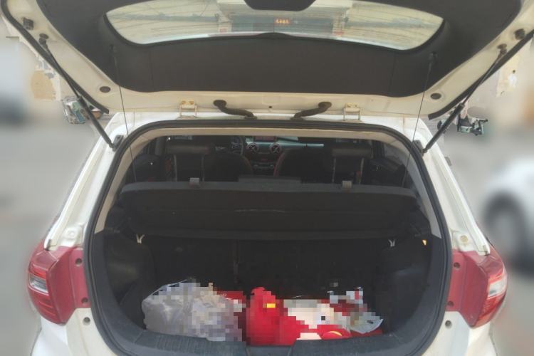 Used BAIC Senova X25 2015 1.5L Automatic Elite Model Trunk