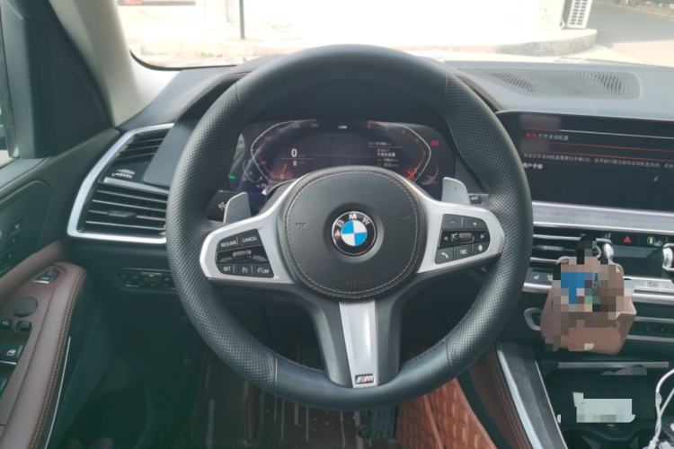 Used BMW X5 2020 xDrive30i M Sport Package Steering Wheel