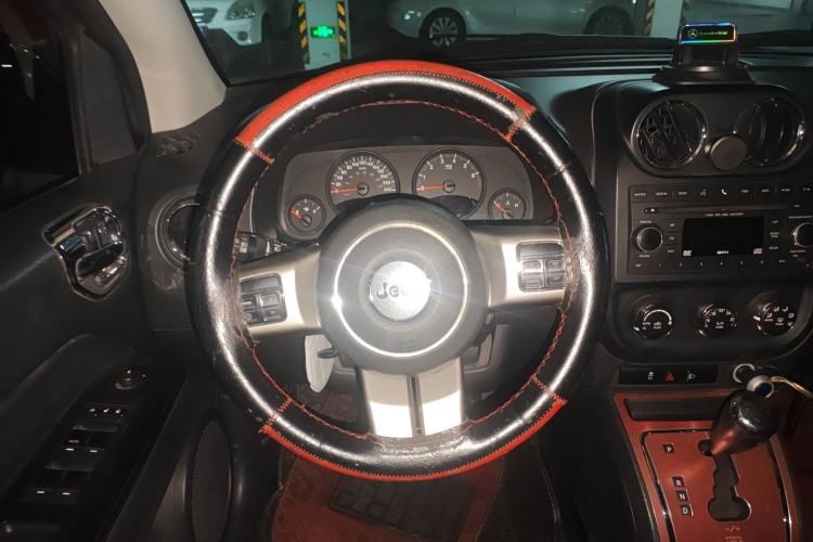 Used Jeep Compass 2013 2.4L four-wheel drive urban version