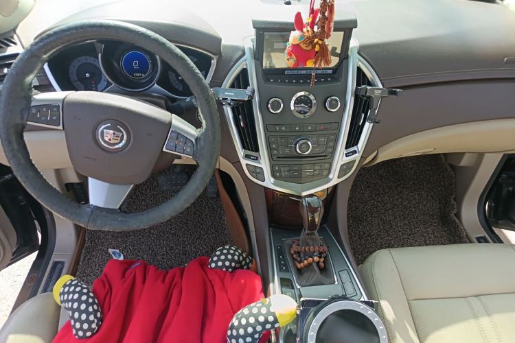 Used Cadillac SRX 2012 3.0L Elite Edition Center Console