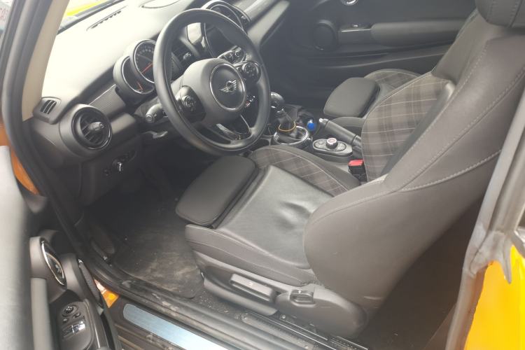 Used MINI 2016 1.5T COOPER Left Front Seat