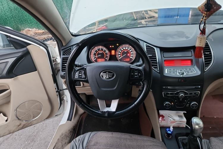 Used Bestune B50 2013 1.6L Manual Prestige Edition Steering Wheel