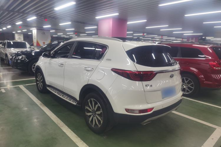 Used Kia KX5 2017 1.6T Automatic Two-Wheel Drive 15th Anniversary Special Edition DLX
