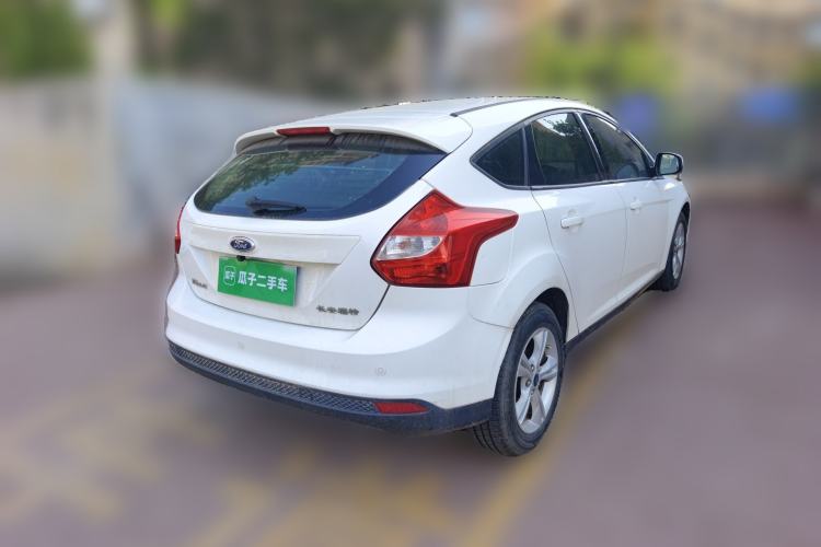 Used Ford Focus 2012 Hatchback 1.6L Automatic Fashion Edition
