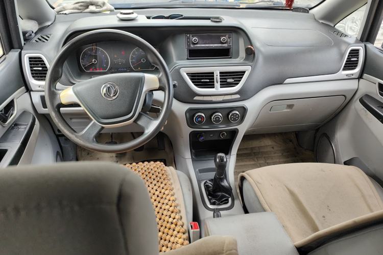 Used Dongfeng Shuaike 2016 1.5L Manual Standard Edition Center Console