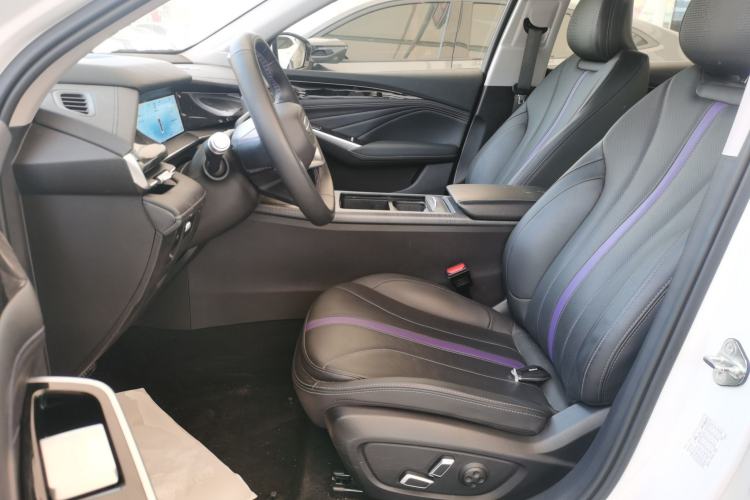 Used Geely Auto Preface 2024 Zhiqing 1.5TD Galaxy Edition Left Front Seat