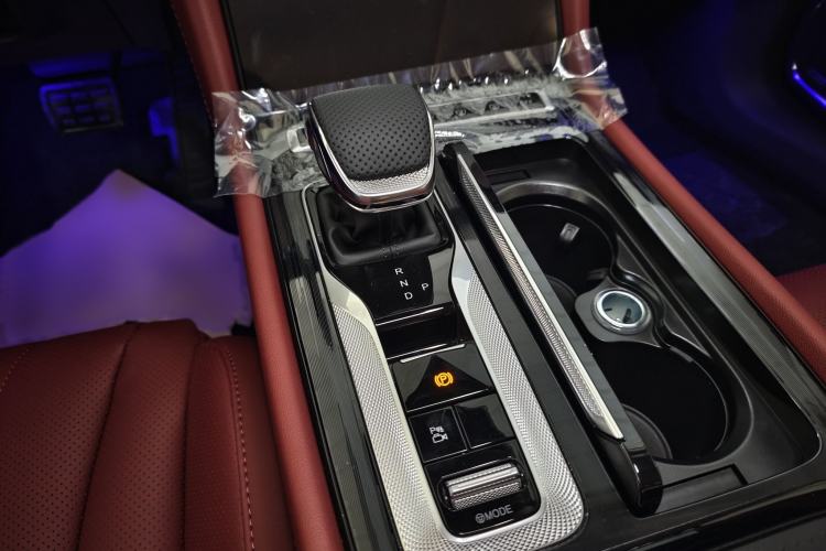 Used Hongqi H5 PHEV 2025 170 Super Hybrid Version
