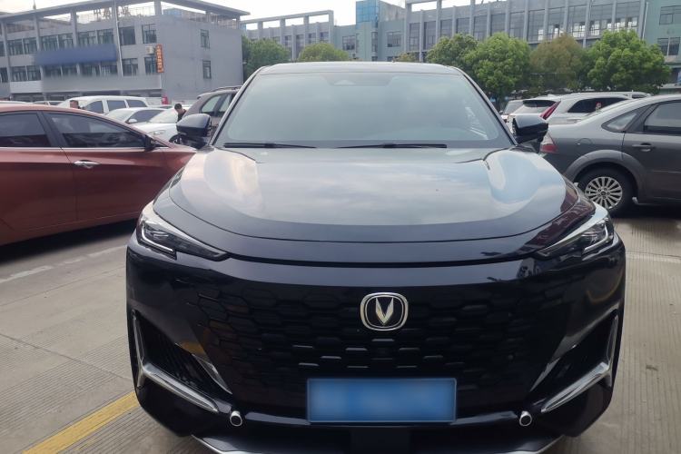 Used CHANGAN UNI-K 2021 2.0T All-Wheel Drive Prestige Version
