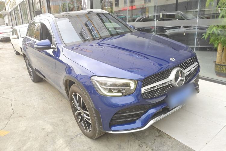 Used Mercedes-Benz GLC 2020 Facelifted GLC 260 L 4MATIC Dynamic Edition Front Right 45 Deg