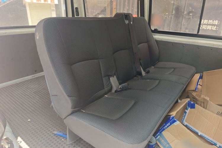 Used JMC Transit 2019 2.8T Commercial Version Short Wheelbase Low Roof 6-Seater China VI Emission Standard JX493