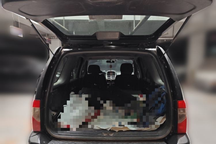 Used Nissan Paladin 2013 2.4L Four-Wheel Drive Standard Version China IV Standard
