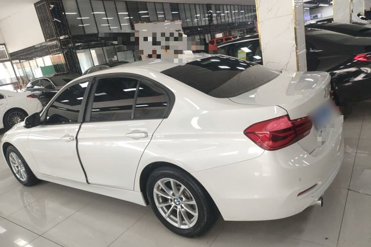 Used BMW 3 Series 2016 316i Fashion Model
