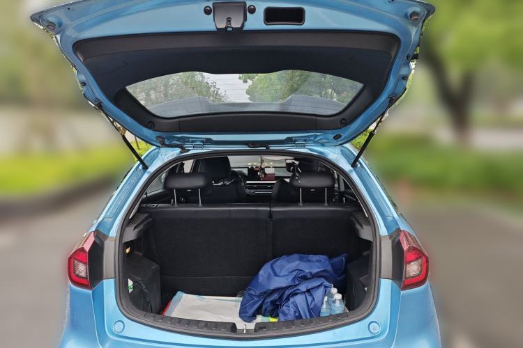 Used Geely Auto Vision X3 2021 PRO 1.5L CVT Deluxe Model Trunk