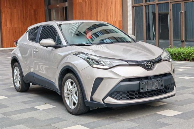 Used Toyota C-HR 2022 2.0L Comfort Edition Exterior 6