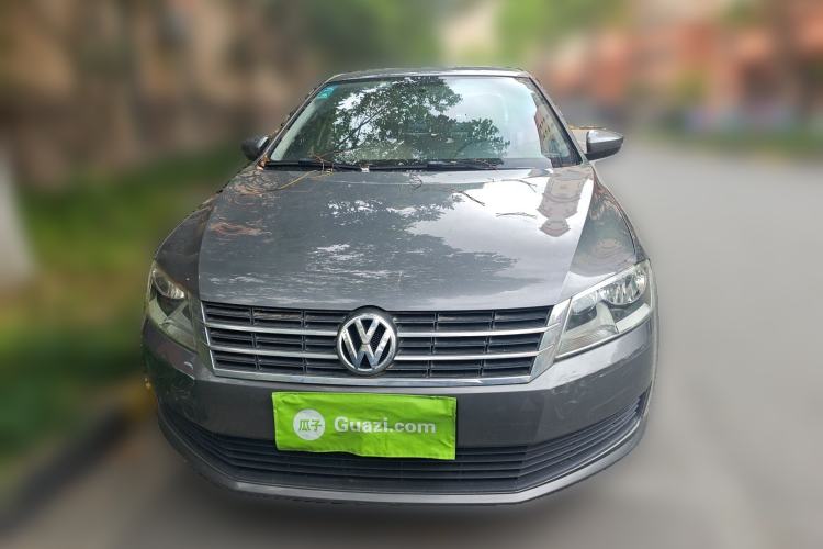 Used Volkswagen Lavida 2013 Revised Classic 1.6L Manual Fashion Edition