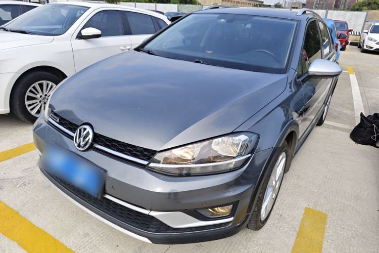 Used Volkswagen Golf 2019 1.8TSI Travel Edition