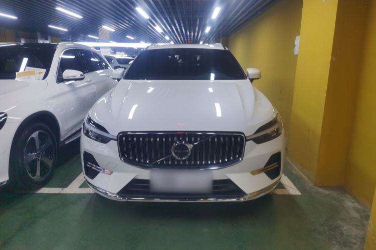 Used Volvo XC60 2022 B5 4x4 Smart Luxury Edition