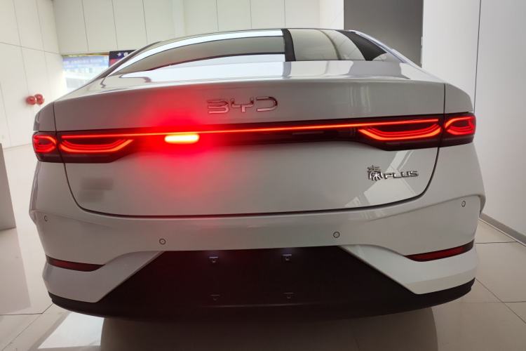 Used BYD Qin PLUS 2025 DM-i Smart Drive 55KM Leading Model