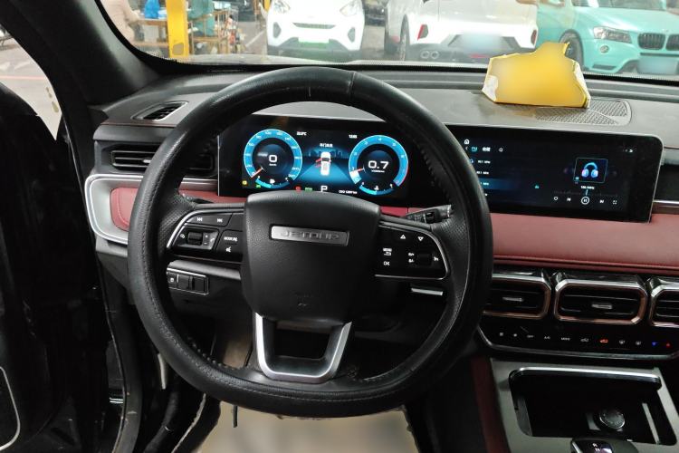 Used JETOUR X70 PLUS 2024 Champion Edition 1.5T DCT Champion PRO 5-Seater