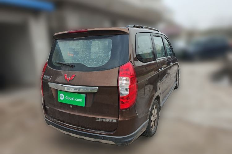 Used Wuling Hongguang 2014 1.5L S Luxury Model
