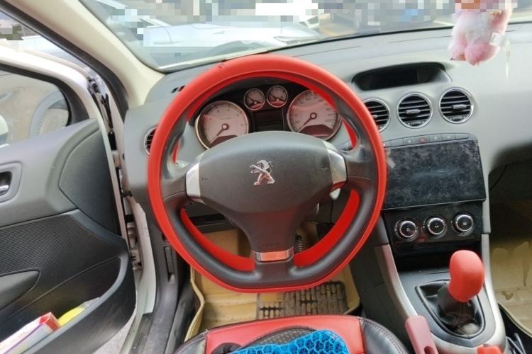 Used Peugeot 408 2013 1.6L Manual Comfort Edition
