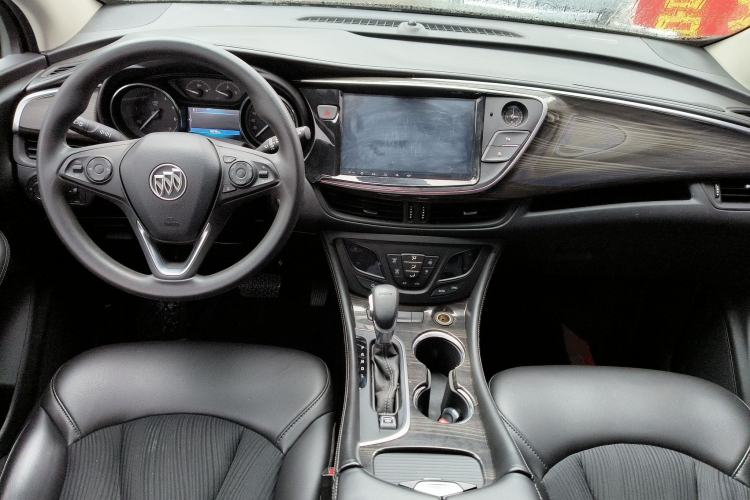Used Buick Envision 2018 20T Two-Wheel-Drive Leading Model Center Console
