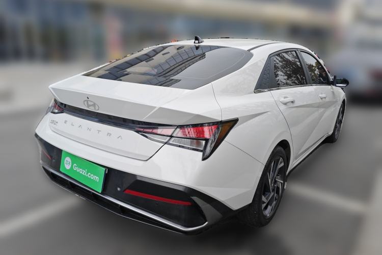 Used Hyundai Elantra 2023 1.5L CVT GLX Elite Edition Rear Right 45 Deg