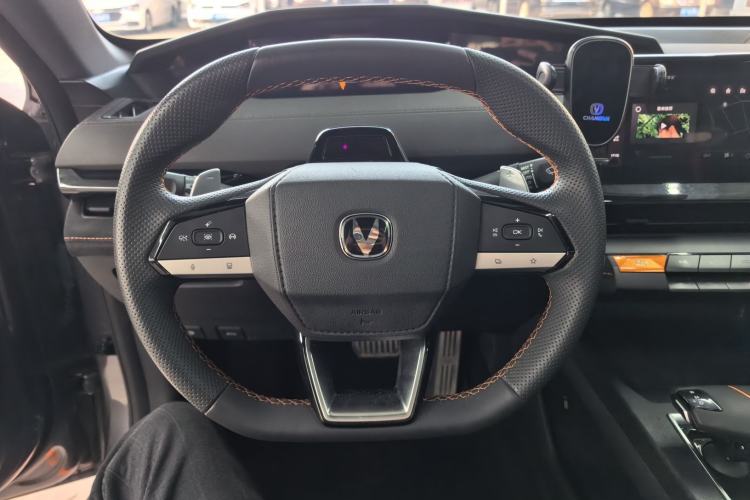 Used CHANGAN UNI-V 2024 1.5T Prestige Sport Edition Steering Wheel