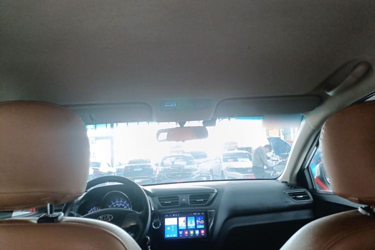 Used Kia K2 2015 Sedan 1.4L MT GLS