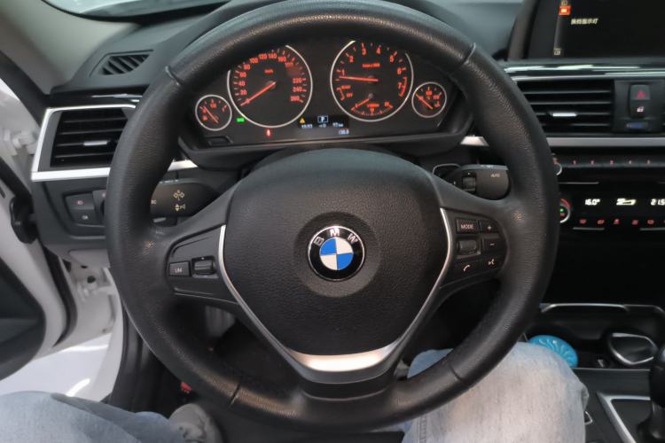 Used BMW 3 Series 2017 320Li Fashion Model
