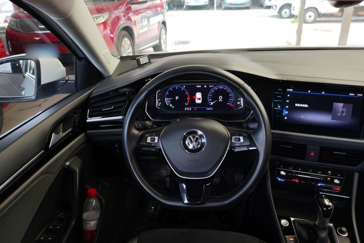 Used Volkswagen Sagitar 2021 280TSI DSG Excellence Edition Steering Wheel