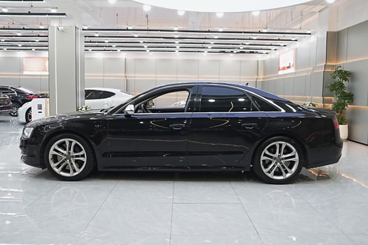 Used Audi S8 2013 S8 4.0TFSI quattro
