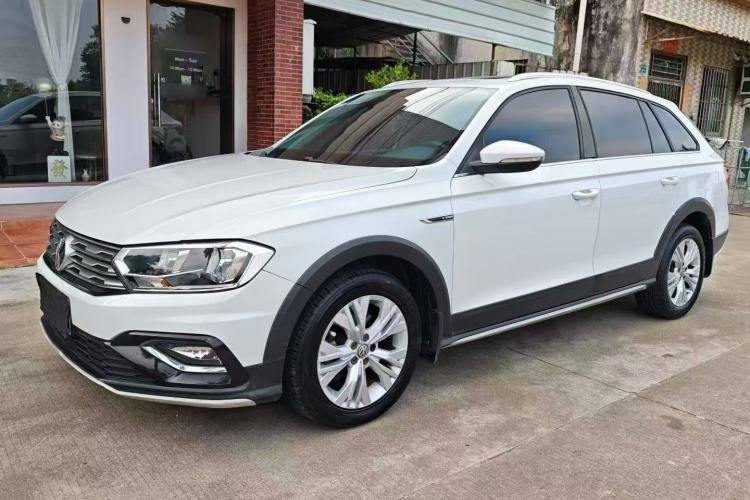 Used Volkswagen C-TREK 2020 1.5L Automatic Fashion Edition