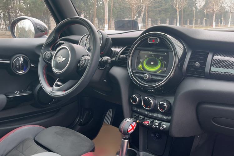 Used MINI MINI 2017 2.0T COOPER S for Car Enthusiasts