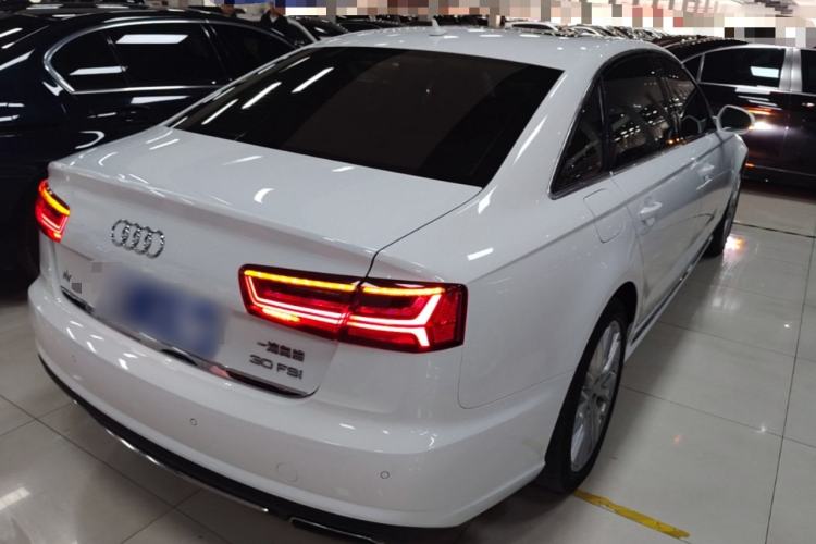 Used Audi A6L 2016 30 FSI Special Edition Rear Right 45 Deg
