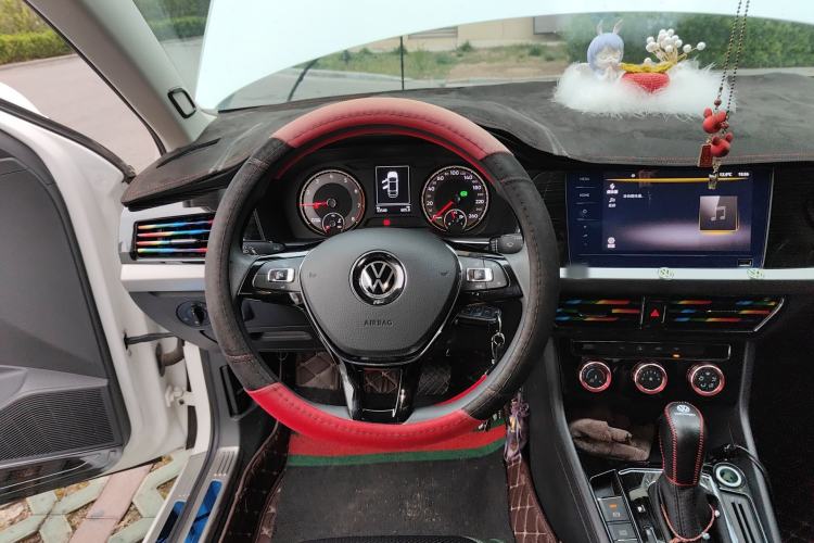 Used Volkswagen Lavida 2021 1.5L Automatic Fashion Edition Steering Wheel