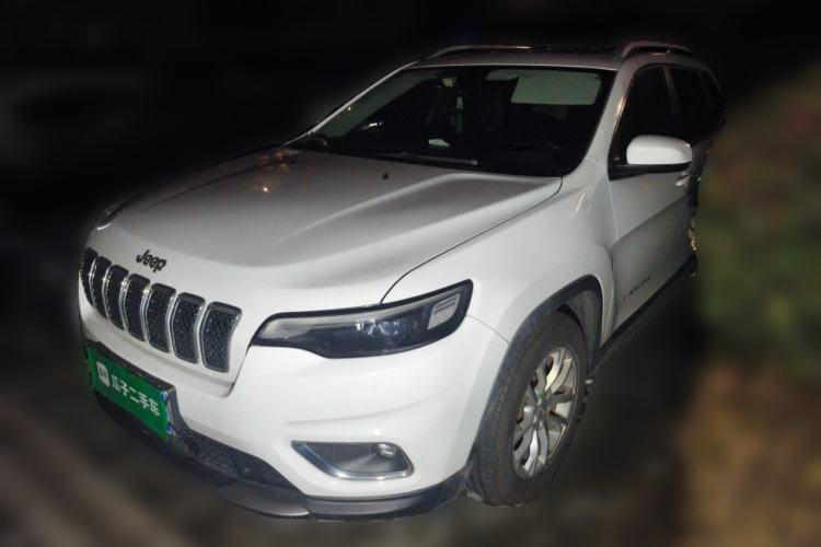 Used Jeep Cherokee 2019 2.0T Two-Wheel Drive Smart Enjoyment Version China V