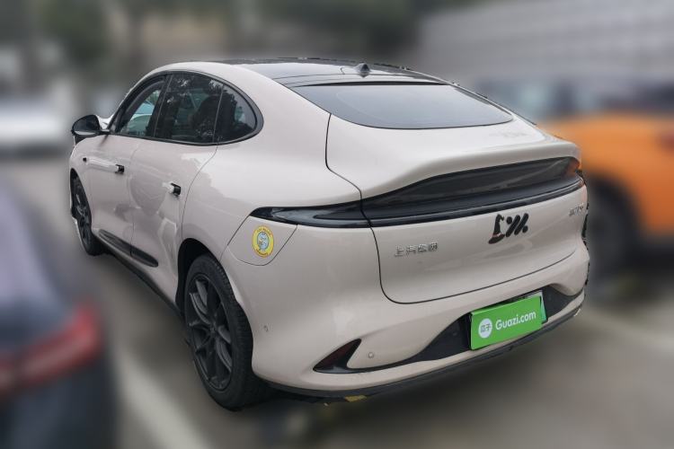 Used IM LS6 2023 Max Extended-Range Version Rear Left 45 Deg