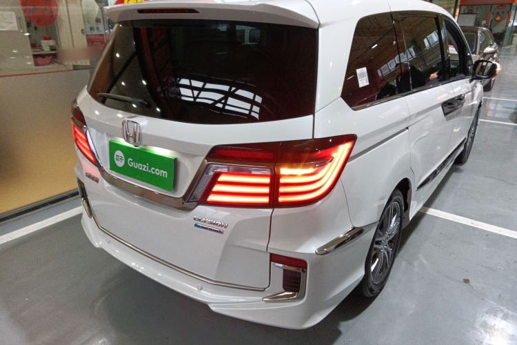 Used Honda Elysion 2019 2.0L Hybrid Luxury Edition