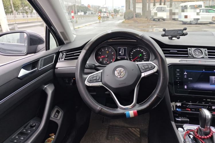 Used Volkswagen Magotan 2020 330TSI DSG Leading Model
